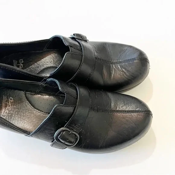 Dansko Tamara Clogs Black Leather Women’s Size 38 EU Buckle Detail Comfort Work - Picture 6 of 14